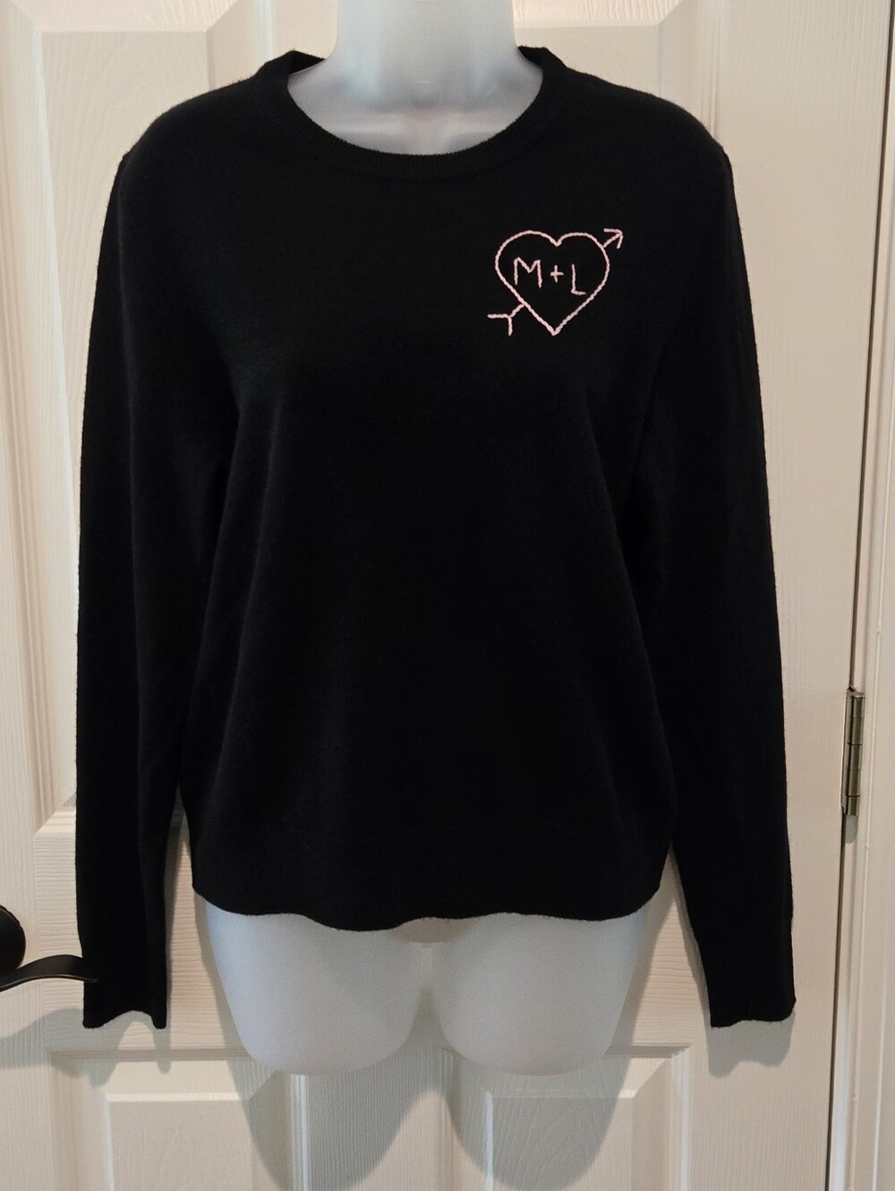 NWT Lingua Franca Black Crewneck Cashmere Sweetheart Bow And Arrow Sweater